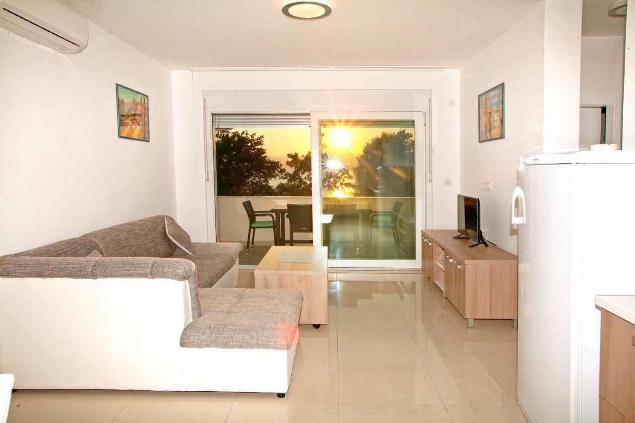 Apartments Maslina II 奈维斯 外观 照片